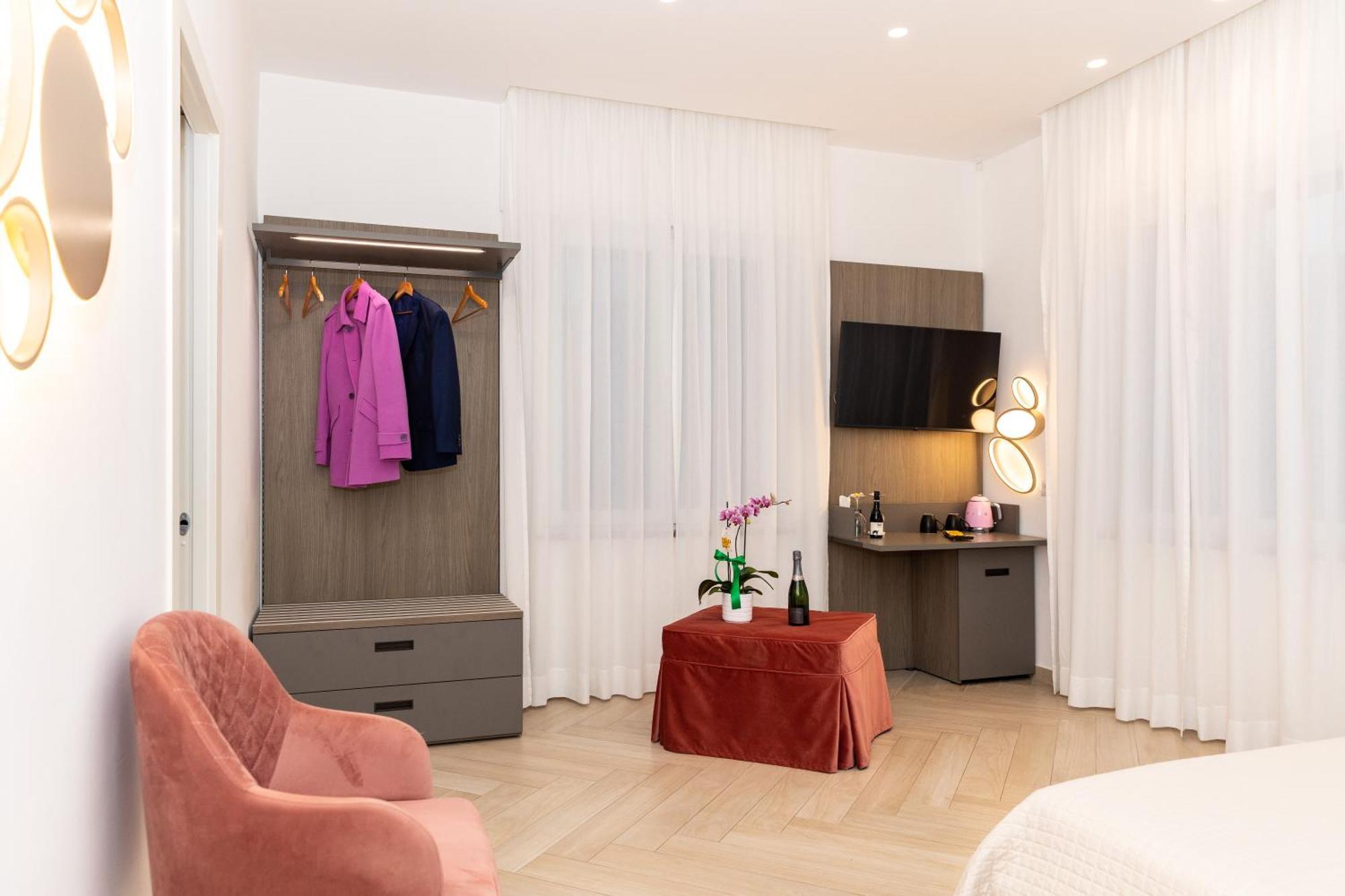 Patriziella 4 Rooms Sorrent Exterior foto